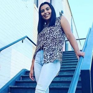 Meet your Posher, Mayra